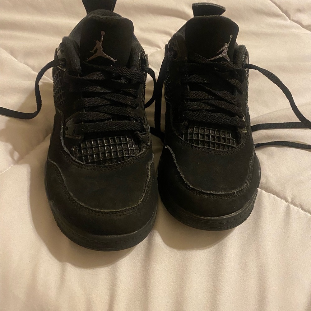 Nike air jordan 4 retro black cat